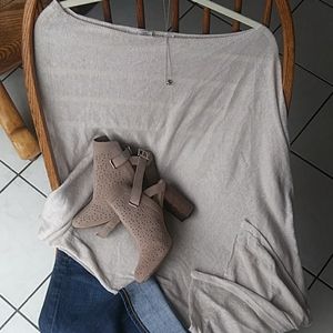 Max Studio Linen Asymmetrical Poncho Sweater OS